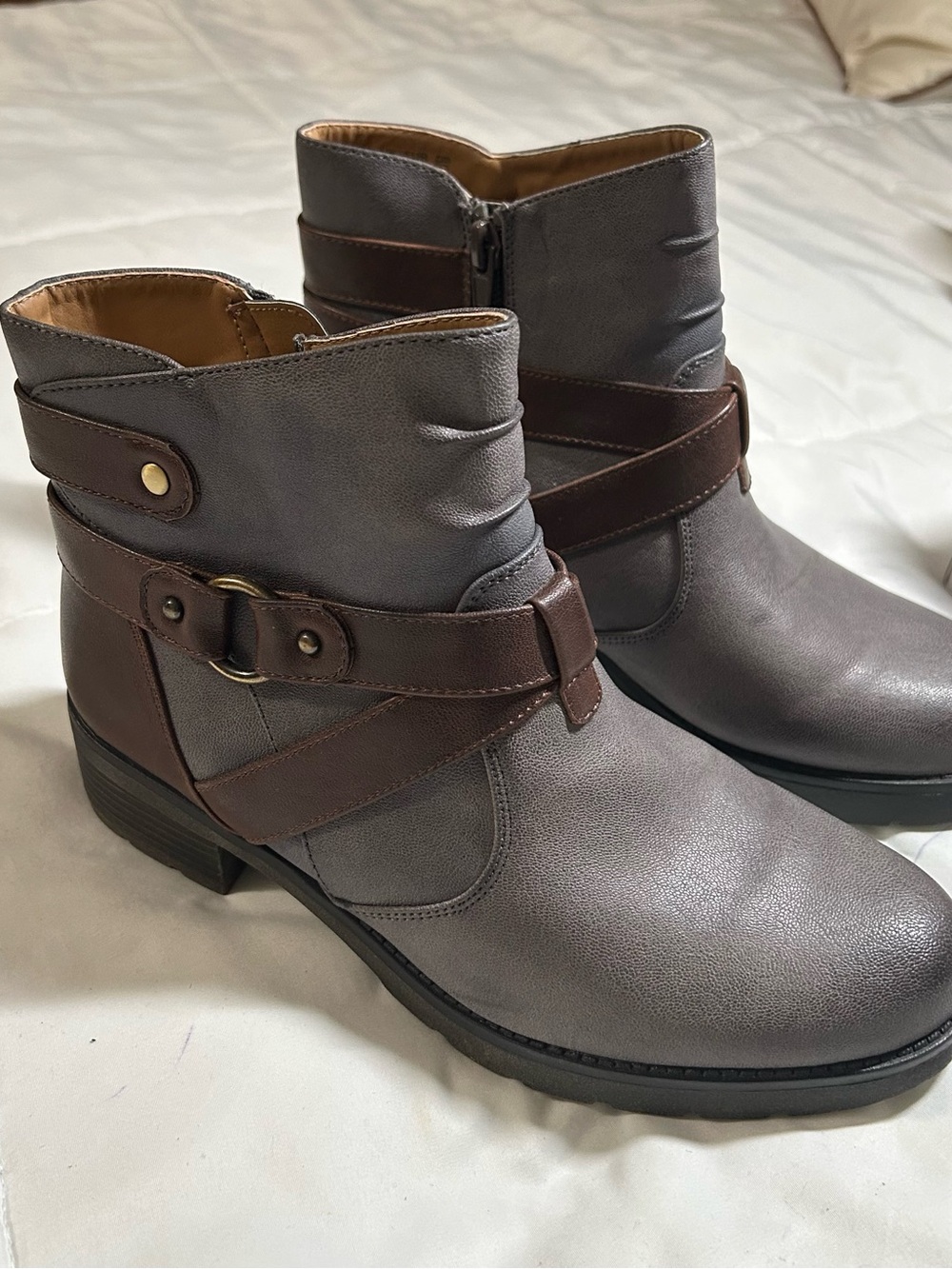 Natural Soul Gray Ankle Boots with Brown Strap Accent 7W
